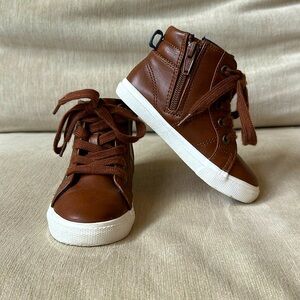 Cat & jack shoes size 8